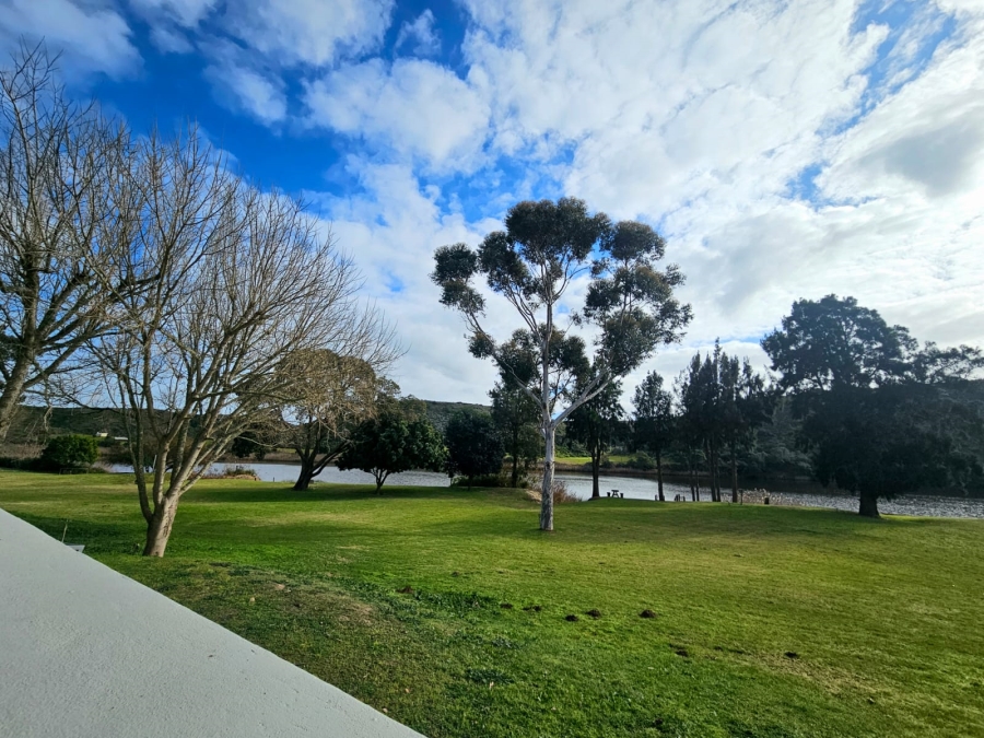 6 Bedroom Property for Sale in Malgas Western Cape